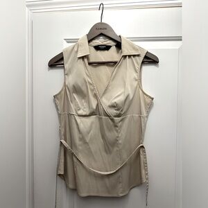 EXPRESS Collared Sleeveless V-Neck